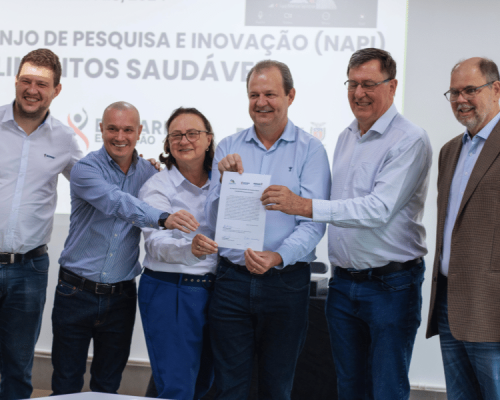 O arranjo busca integrar empresas, universidades e órgãos públicos para promover pesquisa e inovação no setor de alimentos.